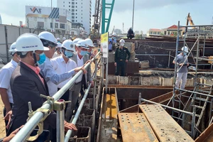 Lãnh đạo TP Đà Nẵng liên tục đi thăm, đốc thúc tiến độ các dự án động lực, trọng điểm của TP.