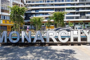 Khu phức hợp nghỉ dưỡng Monarchy.
