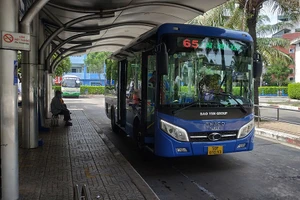 Dự kiến ngày 1-9 sẽ có đủ xe buýt loại 50 chỗ thay thế các xe 47 chỗ hiện nay.