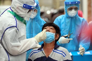 TP.HCM phải phấn đấu đến tháng 8 khống chế được dịch