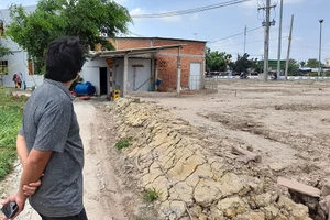 Mất chức chủ tịch xã vì giao, cho thuê đất công sai