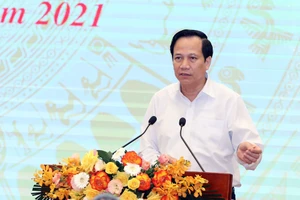 Bộ trưởng Đào Ngọc Dung phát biểu chỉ đạo hội nghị.