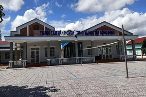 Công trình Trung tâm Văn hóa, thể thao xã Phụng Hiệp, huyện Phụng Hiệp.