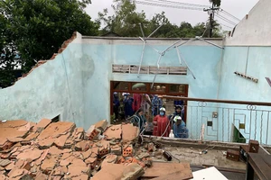 Bão số 6 di chuyển nhanh, miền Trung khẩn trương ứng phó