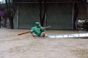 Lũ khiến nhiều nơi ở Quảng Bình ngập sâu.