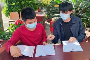 Hai anh em Trương Thanh Tùng và Trương Thanh Lộc đã được cấp giấy khai sinh. 