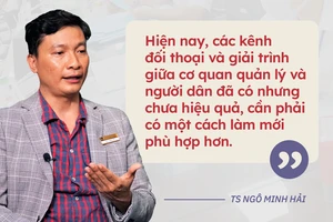 Chủ tịch UBND TP.HCM Phan Văn Mãi (bìa phải) gặp gỡ trí thức, doanh nghiệp kiều bào nhân dịp đầu năm mới 2022, tổ chức ngày 25-1.