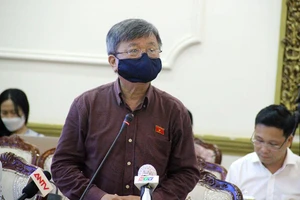 Đại biểu Quốc hội Trương Trọng Nghĩa phát biểu tại buổi giám sát.