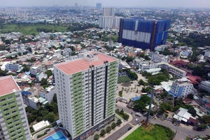 Không phải đánh thuế thì giá nhà sẽ giảm bởi giá cả do thị trường quyết định là chính.