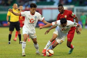 HA Gia Lai trước nguy cơ rơi vào nhóm tranh trụ hạng.