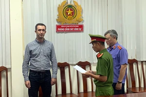 Maksim Zubkov bị công an khởi tố, bắt giam.