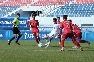 Philippines trong trận hòa Lào 2-2 dù có hai lần vượt lên dẫn trước.