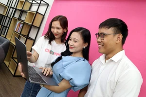 Khát vọng tuổi 33 và chuyển đổi số