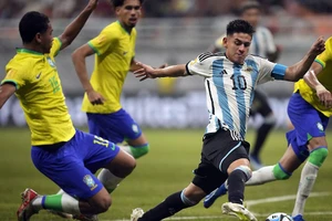 “Messi đệ nhị” trong trận ghi hat trick vào lưới U-17 Brazil.