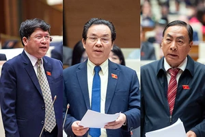 Các đại biểu Tạ Văn Hạ, Hoàng Văn Cường, Phạm Văn Hòa (từ trái qua) tranh luận về quy định Nhà nước thu hồi đất làm khu đô thị.