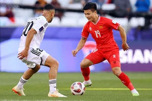 Quang Hải, cầu thủ quân bình tỉ số 2-2 ở phút 90+1.