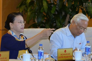 Có lãnh đạo bộ nghỉ hưu, lập hội vì lợi ích riêng