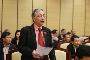 Giám đốc sở lý giải việc cho xây cao ốc ở nội đô 