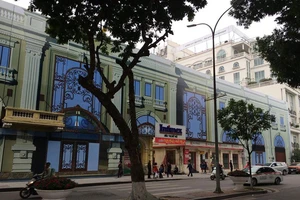 Hà Nội: Động thổ khách sạn gây tranh cãi bên Hồ Gươm