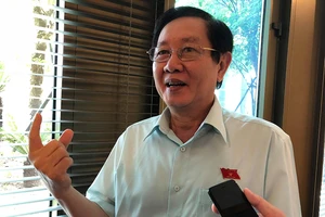 'Lương công chức, chuyên viên sẽ không kém lãnh đạo' (?)