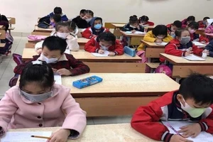 Chủ tịch Hà Nội: Sẽ 'chốt' cho học sinh đi học vào chiều 28-2