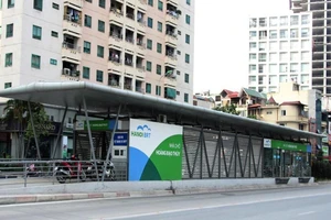 Gần 1.000 tỉ đồng làm 600 nhà chờ xe buýt hiện đại