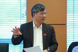 Băn khoăn cơ chế làm cao tốc Bắc Nam thay đổi liên hồi