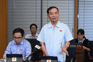 Tranh luận về biện pháp cắt điện, nước công trình vi phạm 