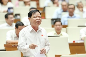 1 đề nghị khiến nhiều đại biểu Quốc hội cười ồ...