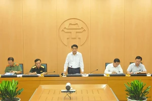 Hà Nội cấm bar, karaoke, quán vỉa hè từ 0 giờ ngày 1-8