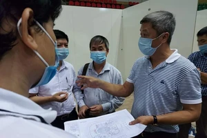 Thứ trưởng Y tế xin Thủ tướng cho ở lại Đà Nẵng đến hết dịch