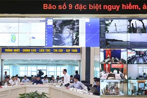Bão số 9 sẽ đạt cường độ cực đại tối nay, sức tàn phá cực lớn