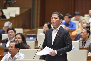  Tranh luận kịch liệt với Bộ trưởng Công Thương về thủy điện 