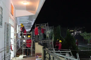 Gấp rút thi công bệnh viện dã chiến thứ 3 ở Hải Dương