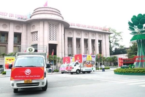 Hà Nội tổ chức các đoàn xe lưu động tuyên truyền bầu cử