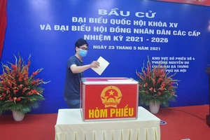 Hà Nội tổng kết công tác bầu cử mùa đại dịch COVID-19
