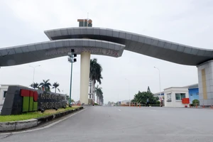 Hà Nội ứng phó thế nào khi xuất hiện 5.000 ca bệnh tại các khu công nghiệp?