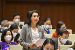 Nhiều nơi còn lạm quyền khi hành xử với dân trong phòng, chống dịch