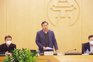 Hà Nội chuyển hướng điều trị F0 tại nhà