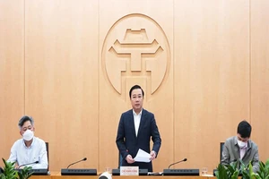 Hà Nội mở cửa du lịch, các quận huyện sẽ chủ động cho học sinh đi học lại