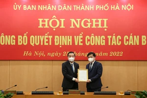 Hà Nội điều động, luân chuyển hàng loạt cán bộ