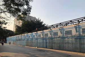 Hà Nội hỏa tốc rà soát hồ sơ nhà máy sắp thành cao ốc ở quận Ba Đình