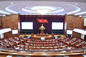 Hội nghị quán triệt và triển khai thực hiện Nghị quyết 06 về phát triển đô thị của Bộ Chính trị