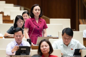 Giao dịch bất động sản phải qua sàn có thể gây lũng đoạn thị trường