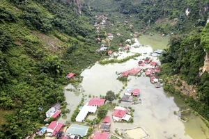 Bí thư Thành ủy Hà Nội viết thư chia sẻ với nhân dân 3 tỉnh bị ảnh hưởng nặng do bão số 2