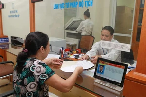 Hà Nội lập tổ công tác tái cấu trúc quy trình thủ tục hành chính