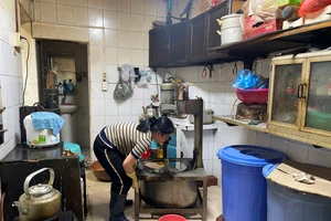 Tạm đình chỉ cơ sở sản xuất bánh cốm gia truyền Nguyên Ninh