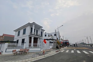 Phải giải phóng mặt bằng đường Vành đai 4 trước 15-4