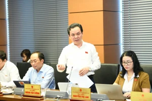 Đề nghị ‘mở khóa’ 6 triệu tỷ đồng đang bị kẹt trong bất động sản