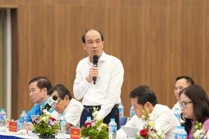 Hà Nội hỗ trợ chuyển đổi nghề cho 11.000 cán bộ dôi dư sau sắp xếp